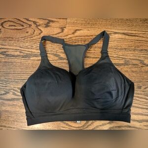 Victoria Secret Women's Black Sports Bra